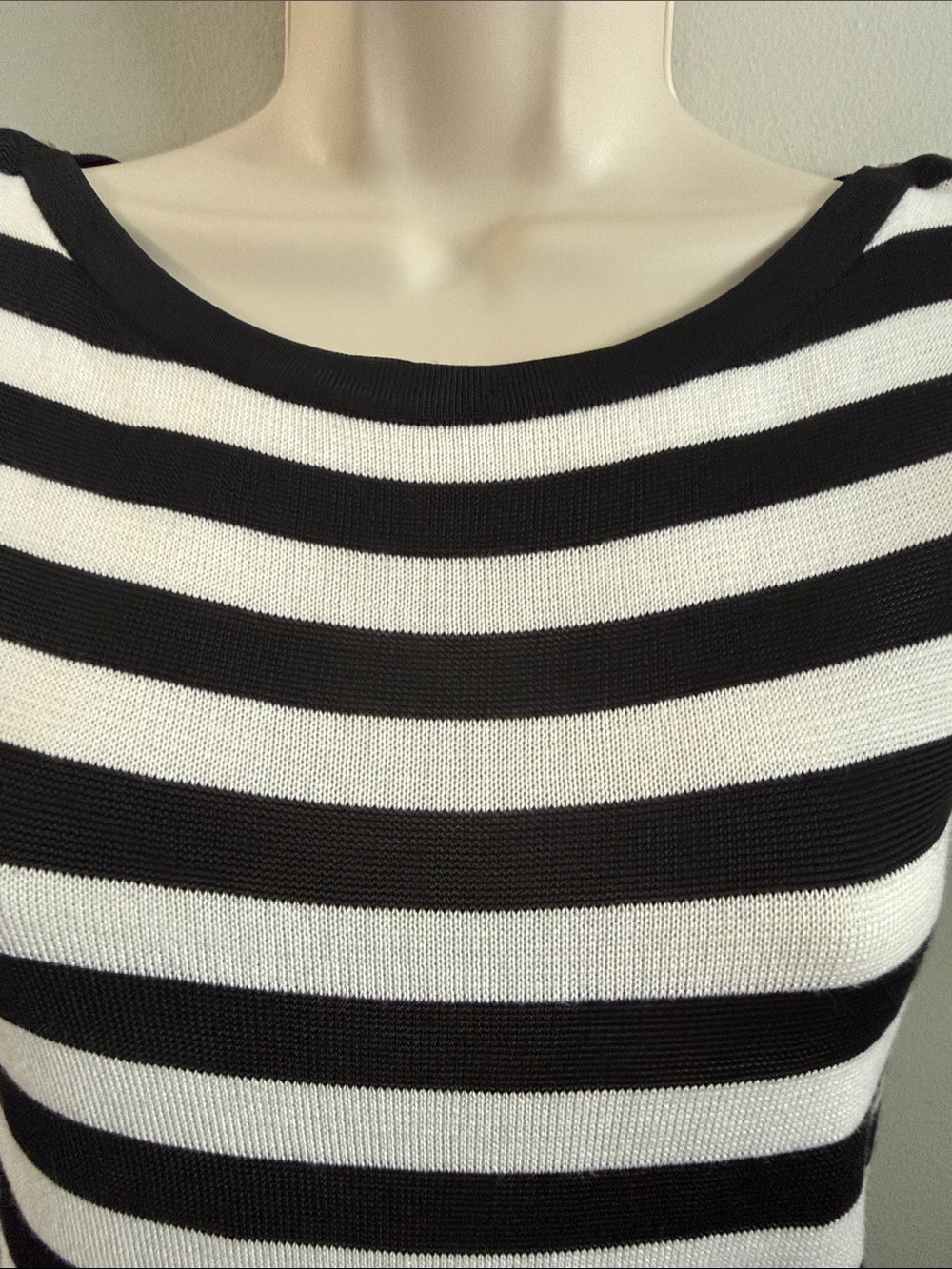 White House Black Market Black & White Striped Sleeveless Knit Top - Picture 3 of 12